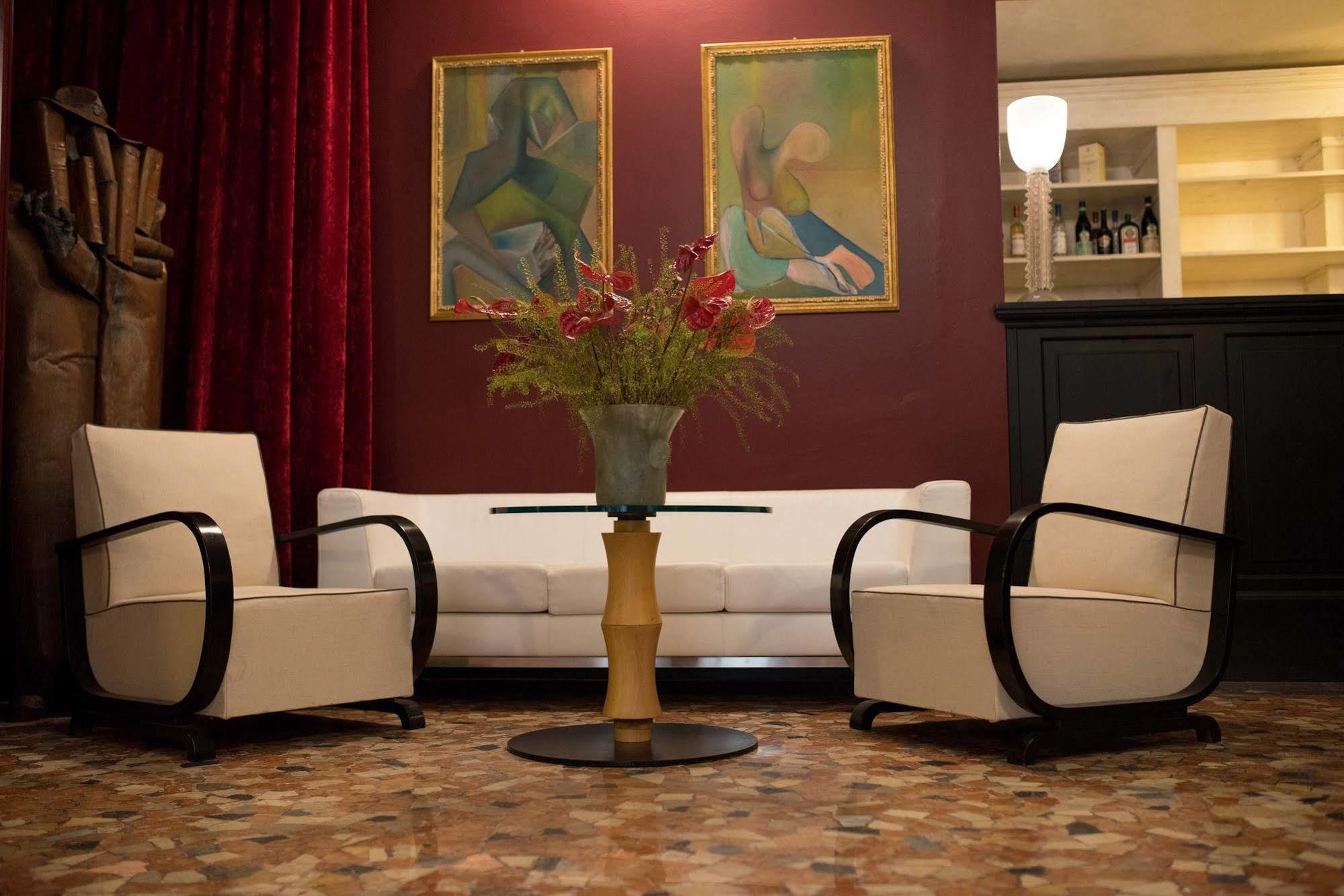 Antico Hotel 4*